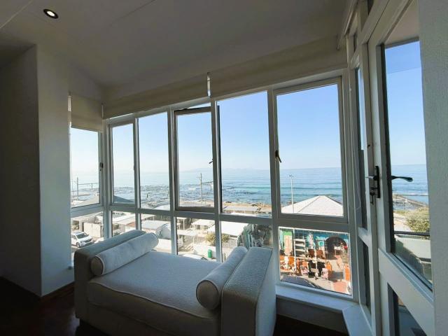 Apartment for rent in Cape Town Ward 64, City of Cape Town