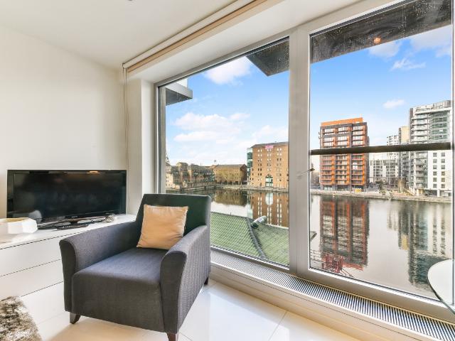 Studio for rent in Isle Of Dogs, Greater London