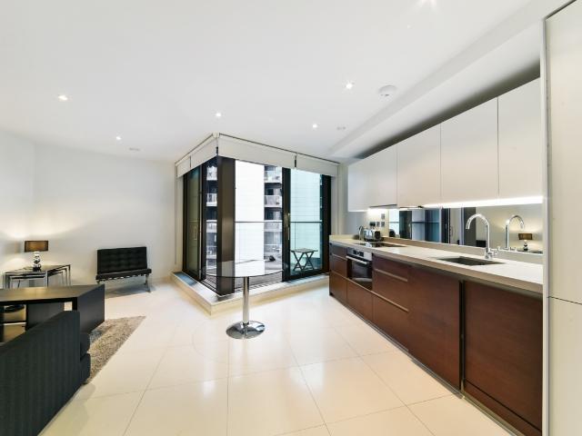 Studio for rent in Isle Of Dogs, Greater London