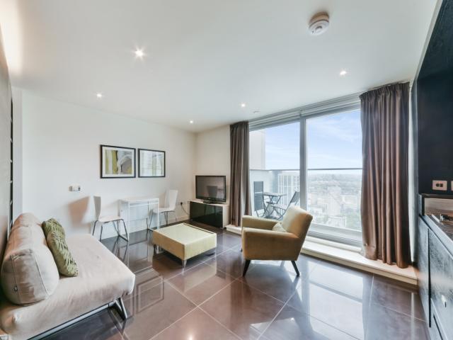 Studio for rent in London Borough of Tower Hamlets, Greater London