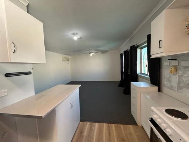 Granny Flat for rent in Benalla, Victoria
