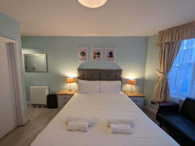 Studio for rent in West Kensington, Greater London
