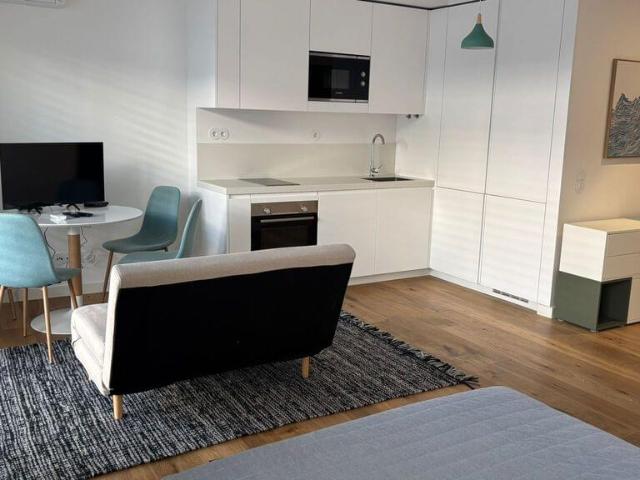 Apartamento alugar em Núcleo Urbano Histórico de Oeiras, Oeiras