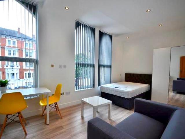 Studio for rent in Highfields, Old Wharf