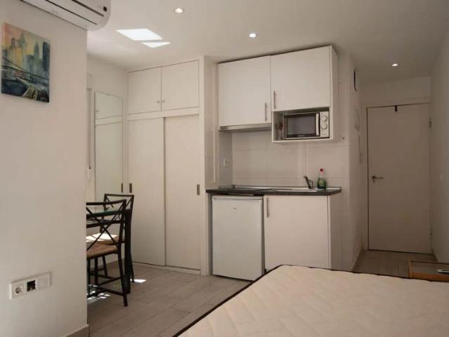 Estudio en alquiler en Salamanca, Madrid