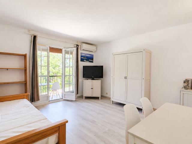 Appartement vente à Arrondissement de Draguignan, Saint-raphaël