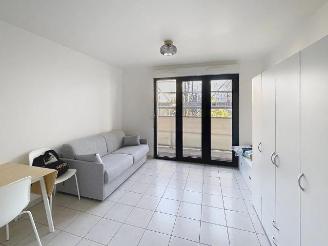Studio location à Clichy, Hauts-de-Seine