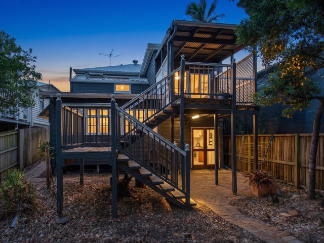 Granny Flat for rent in Toombul, Queensland
