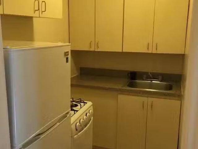 Apartment for rent in Elmhurst
