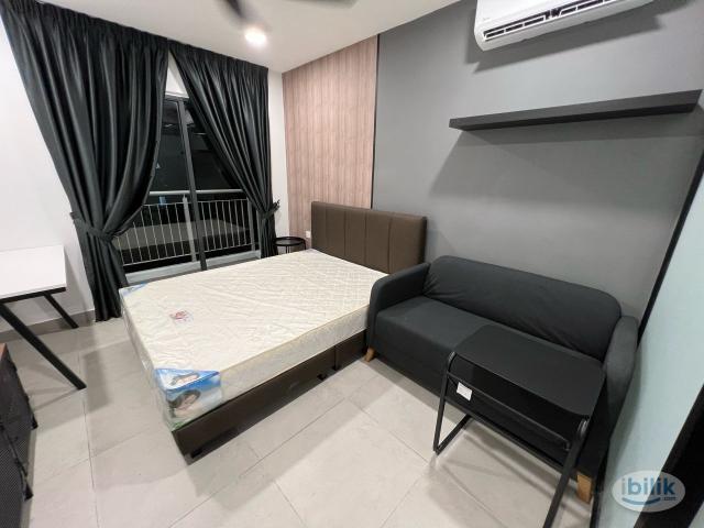 Room for rent in Petaling, Alam Impian