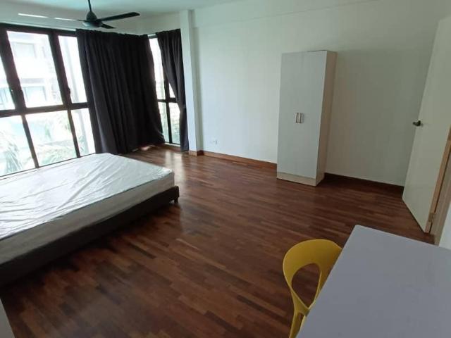 Room for rent in Petaling, Alam Impian