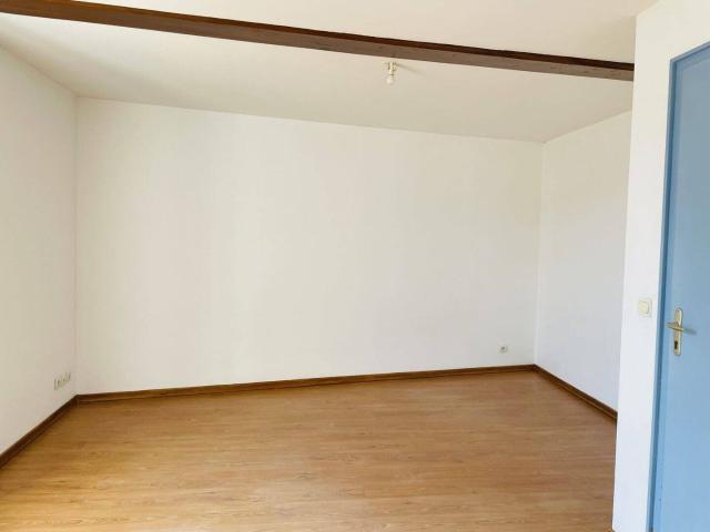 Studio location à La Bruelle, Cozes
