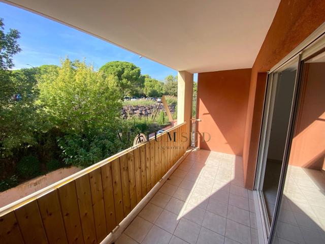 Studio location à Arrondissement de Draguignan, Bagnols-en-forêt