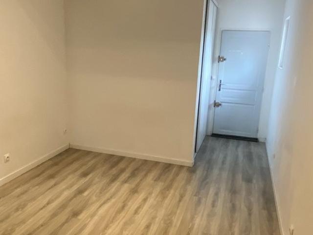 Studio location à Marseille, Aubagne
