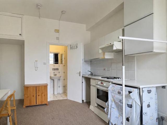 Studio for rent in Notting Hill, Greater London