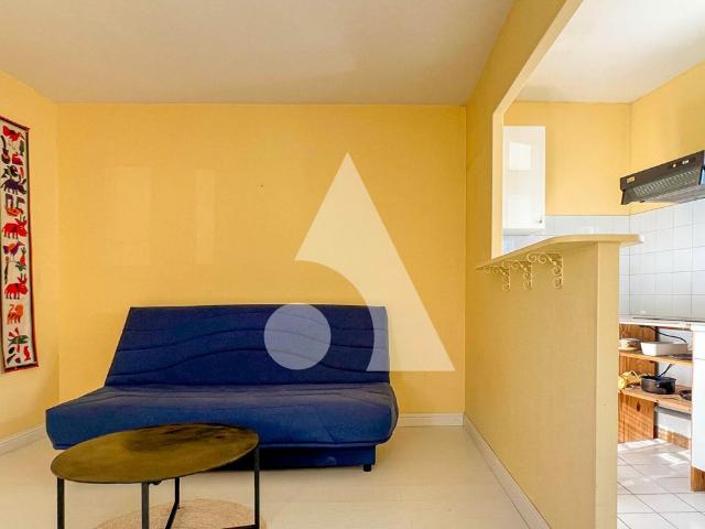 Appartement location à Saint-Pierre, Saintes