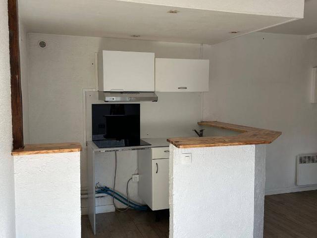 Studio location à Fontenay-Mauvoisin, Yvelines