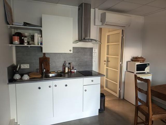 Studio location à Clermont-Ferrand, Mezel
