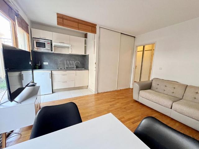 Studio location à Paris, Île-de-France
