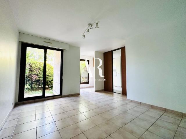 Studio location à Nogent-sur-Marne, Le Perreux-sur-marne