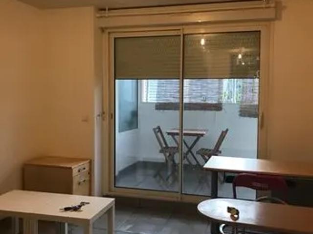 Studio location à XIV Juillet, Pau