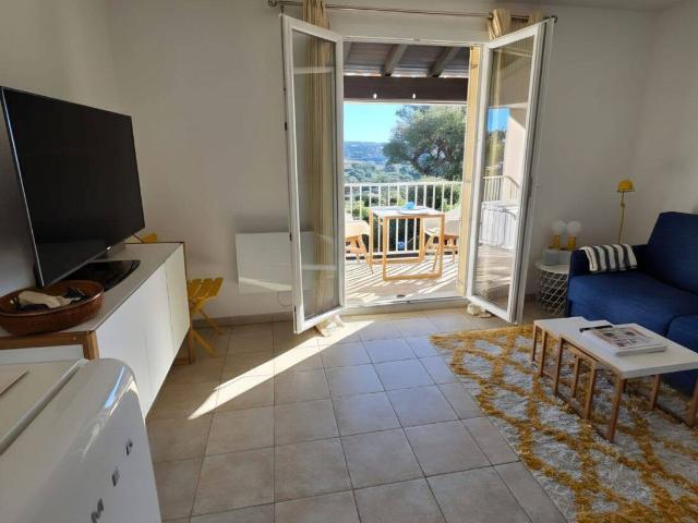 Studio location à Cavalière, La Croix-Valmer