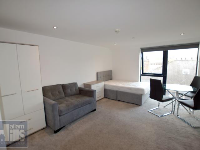 Studio for rent in City Centre, South Yorkshire