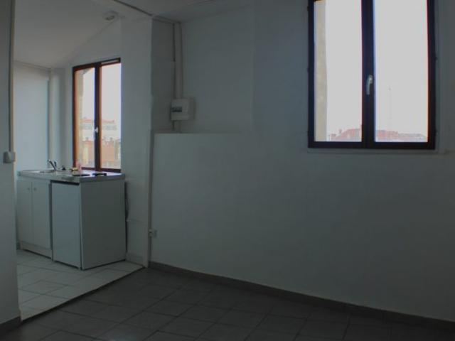 Studio location à Béziers