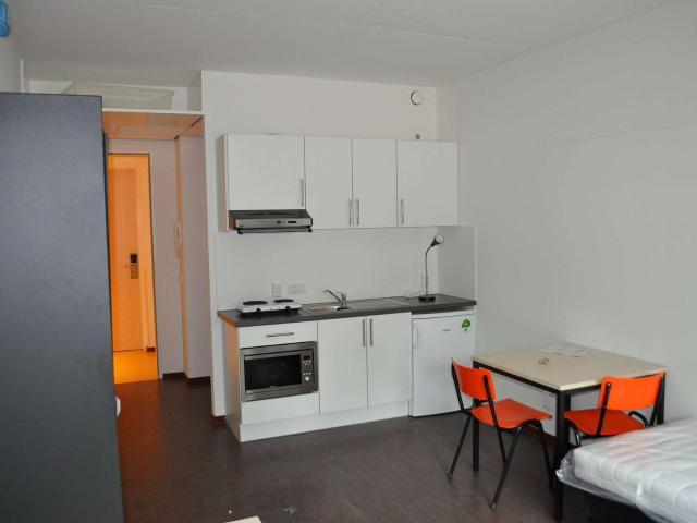Studio te huur in Stratum, Noord Brabant