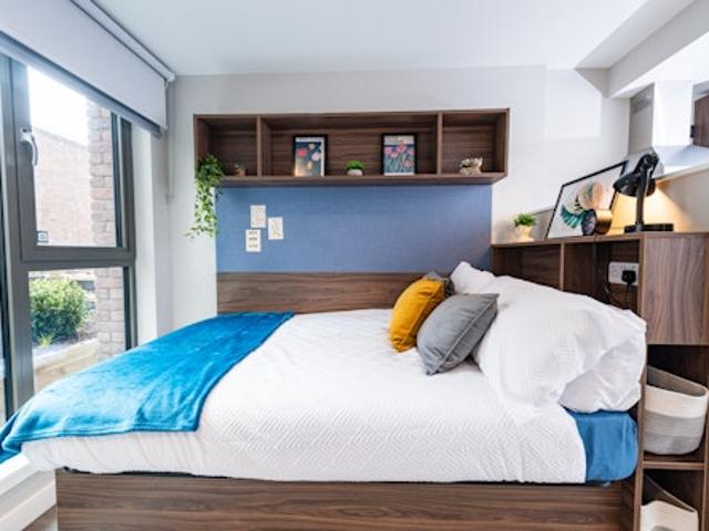 Studio for rent in Belfast, Cathedral Quarter