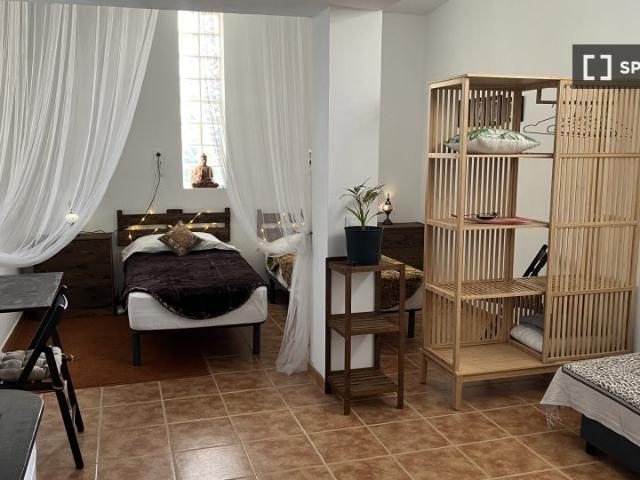 Estudio en alquiler en Cádiz, El Pinar de los Franceses