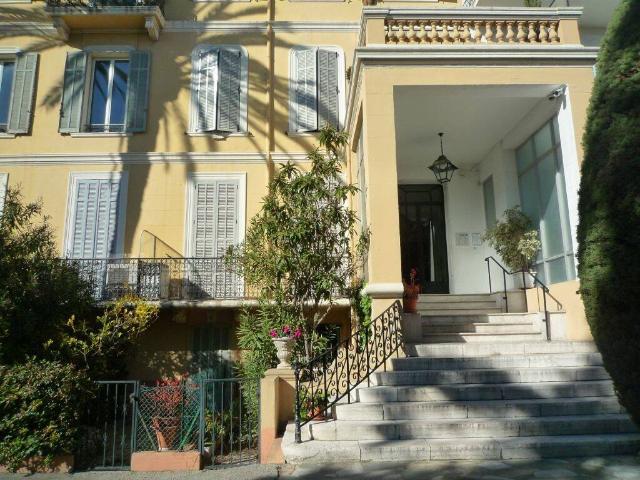 Studio location à Font de Veyre, Cannes