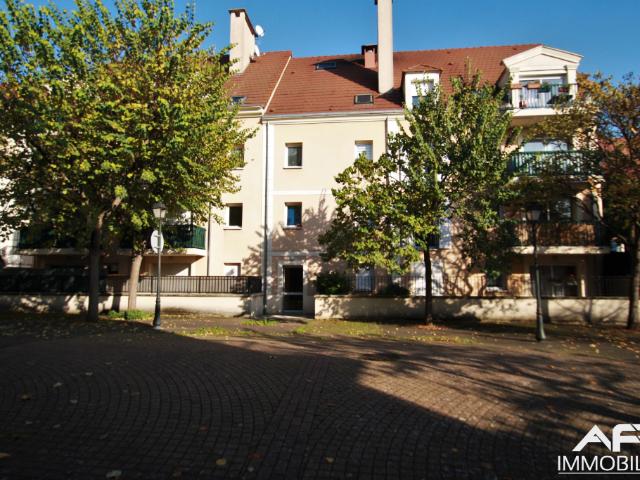 Studio location à Carrières-sur-seine
