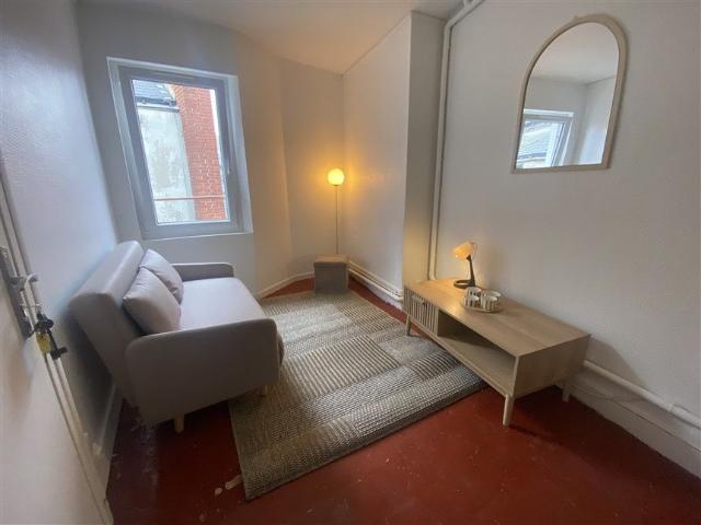 Studio location à Nantes