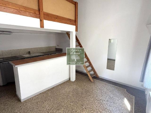 Studio location à L'Hauture, Arles
