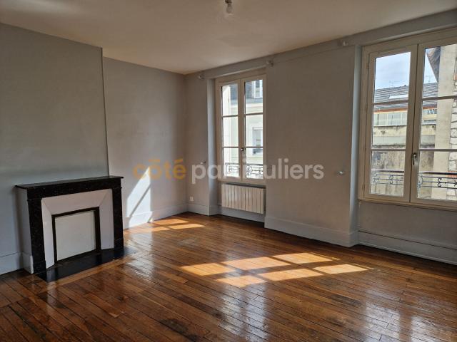 Studio location à Montargis