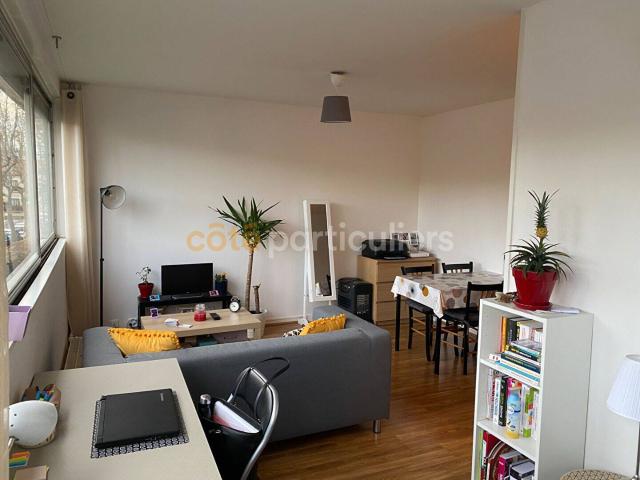 Studio location à Les Galoubies, Chamalières