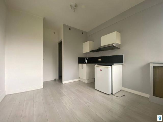 Studio location à Quartier Vieux-Marché Cathédrale, Rouen