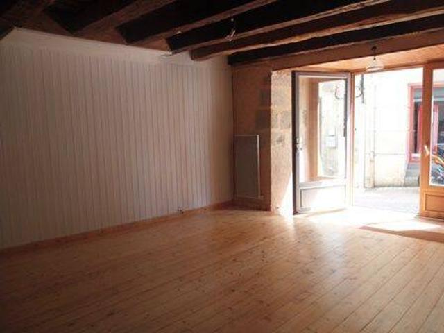 Studio location à Chateaurenaud, La Souterraine