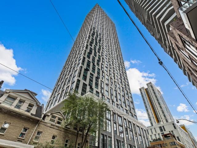 Condo for rent in Toronto
