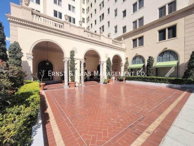 Condo for rent in Long Beach, California