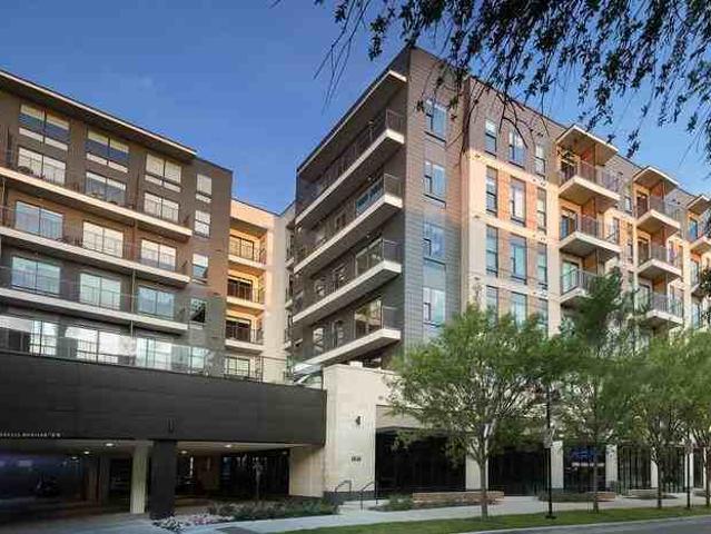 Condo for rent in Dallas