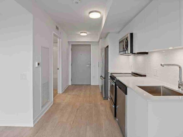 Condo for rent in North York, Woburn