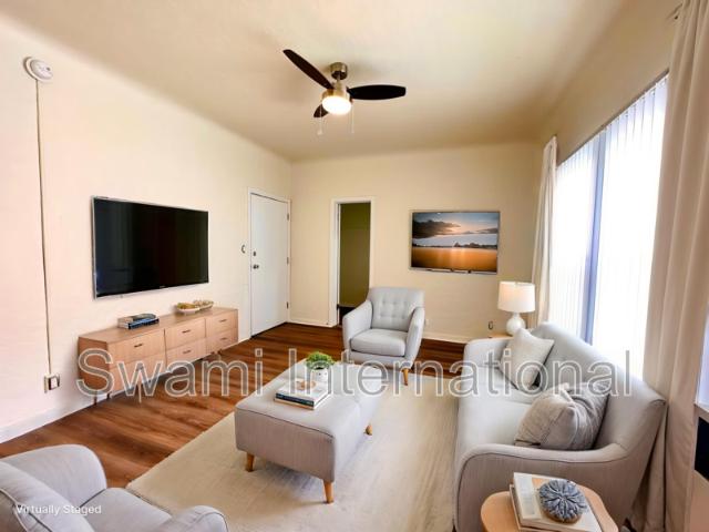 Condo for rent in Canoga Park, California