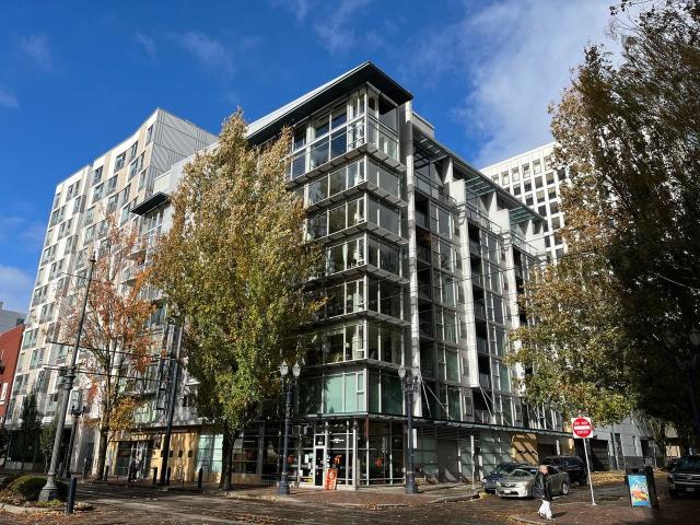 Condo for rent in Oregonia