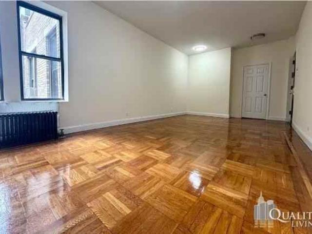 Condo for rent in Arverne, New York