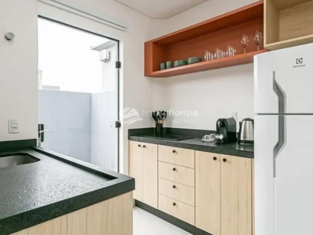 Apartamento venda em Região Geográfica Imediata de Florianópolis, Desterro