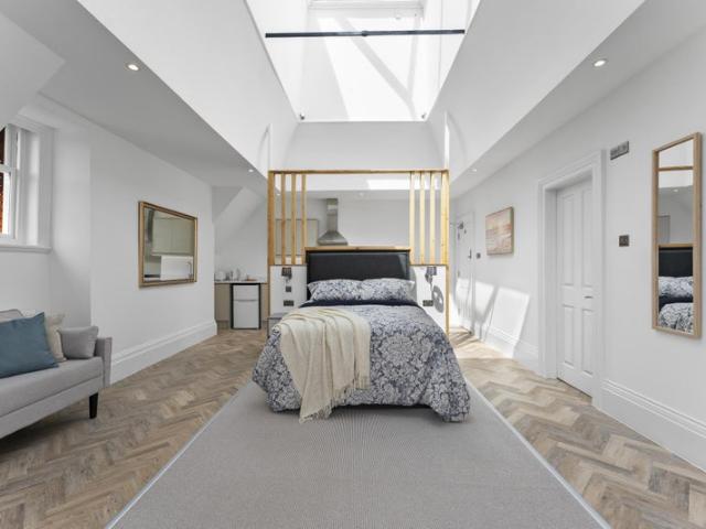 Studio for rent in Eastbourne, East Sussex