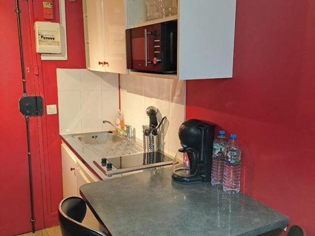 Studio location à Nanterre, Levallois-perret