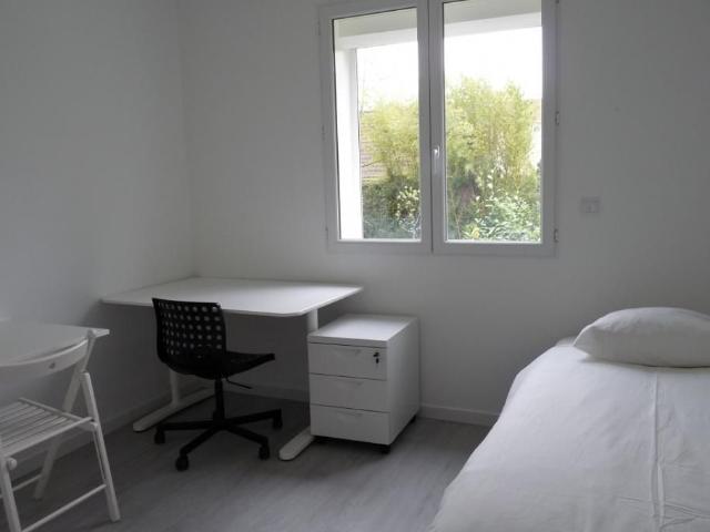 Studio location à Palaiseau, Orsay